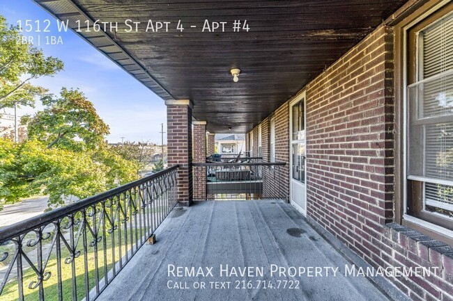 Foto del edificio - 1512 W 116th St