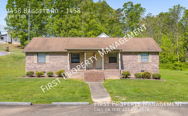 Foto del edificio - 2Bed/1Bath Duplex Ringgold, GA: Remodeled ...
