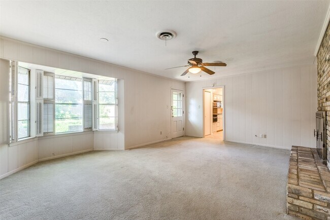 Foto del edificio - 116 Mill Pond Rd