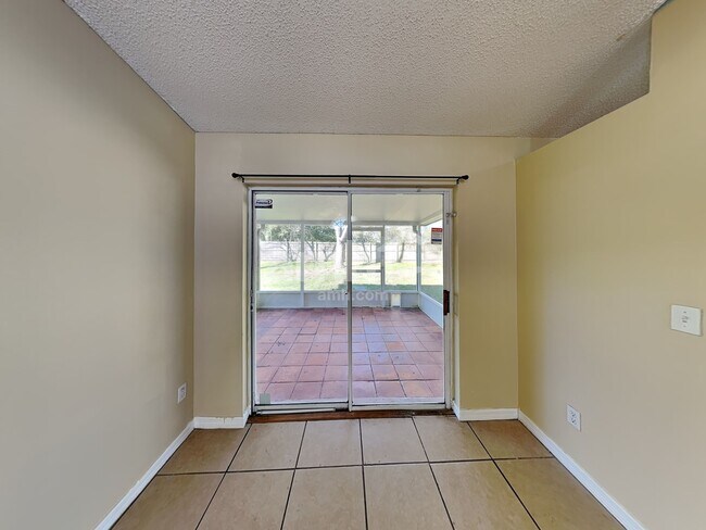 Building Photo - 1341 Corsino Street