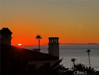 Building Photo - 1541 Buena Vista