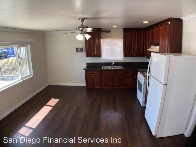 Building Photo - 1 br, 1 bath House - 734 Grand Ave.