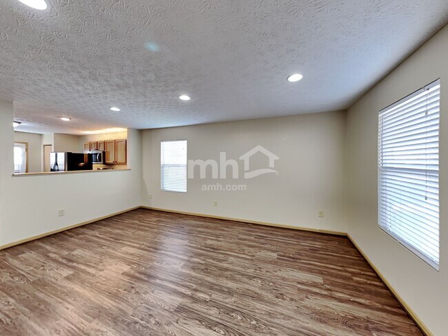 Building Photo - 7529 Hemrich Drive