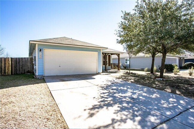 Building Photo - 122 Quail Hollow Dr