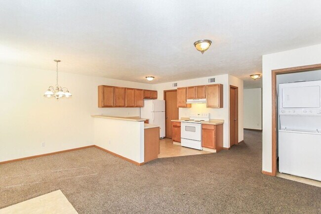 Building Photo - 11334 48th Ave