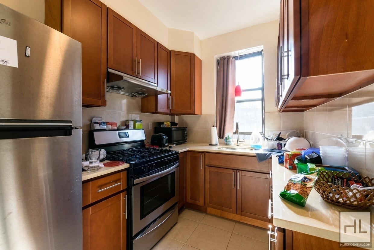 Primary Photo - 112-115 15th St