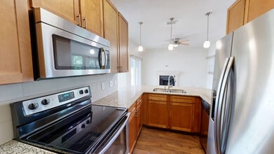 Interior Photo - Barton Creek Landing
