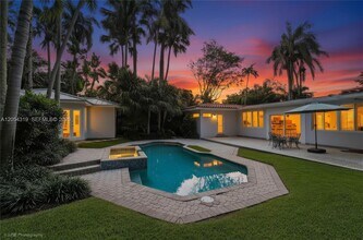 Building Photo - 6141 SW 85th St