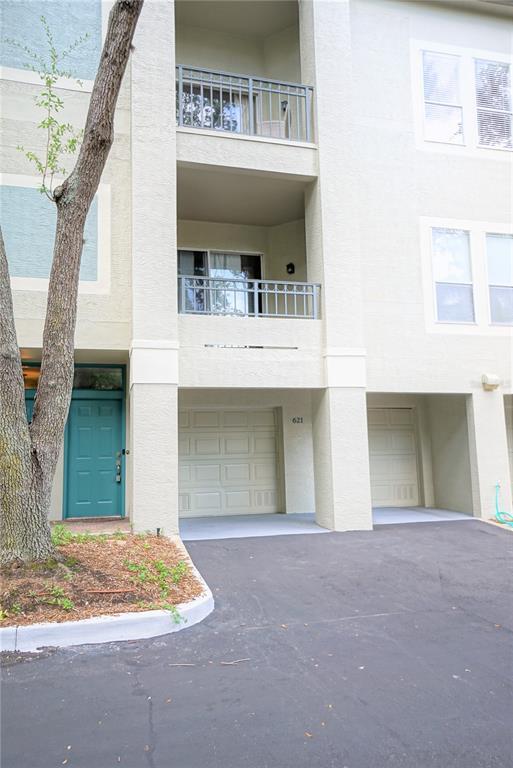 Building Photo - 621 Island Pl Way