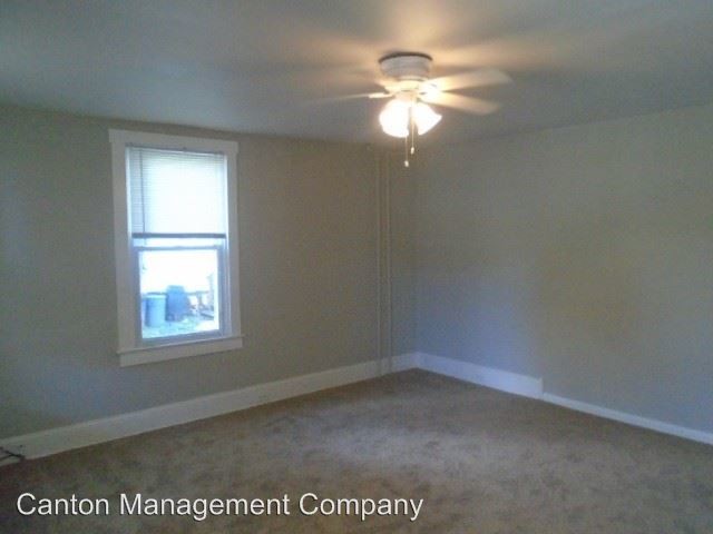 Building Photo - 2 br, 1 bath House - 205 Franklin St.