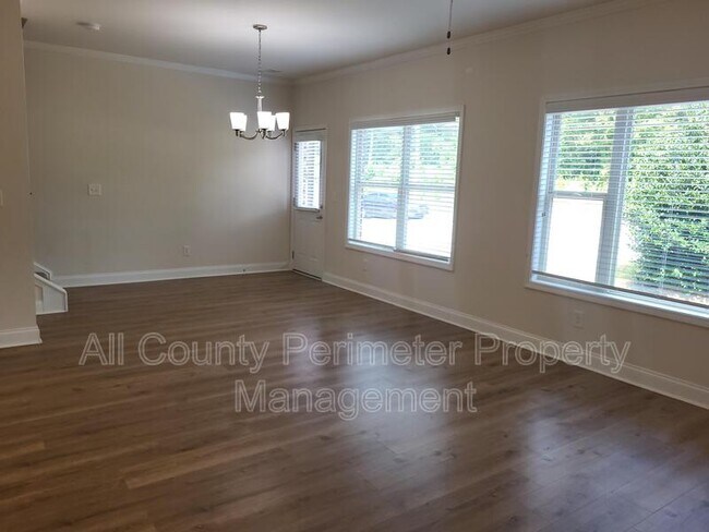 Building Photo - 4501 Fulson Dr