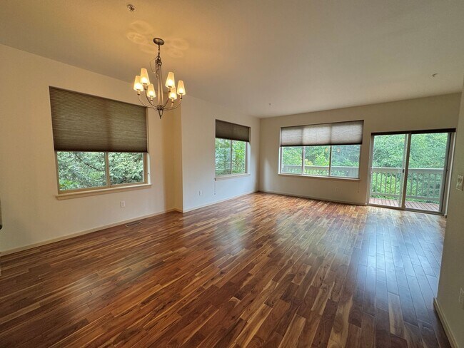 Foto del edificio - 3bd/3ba Issaquah Townhouse
