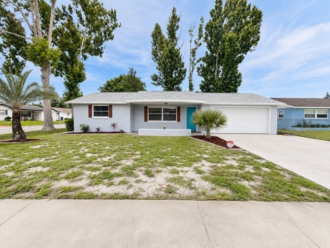 Building Photo - 7924 Halsey Dr