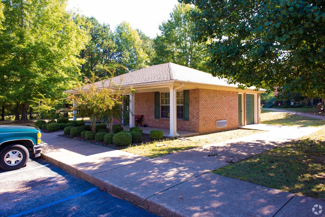 Building Photo - Westfork Apartments