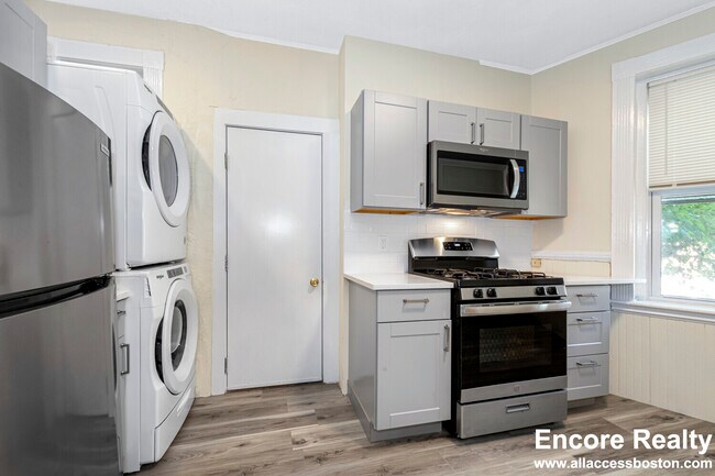 Foto del edificio - 46 Brackett St