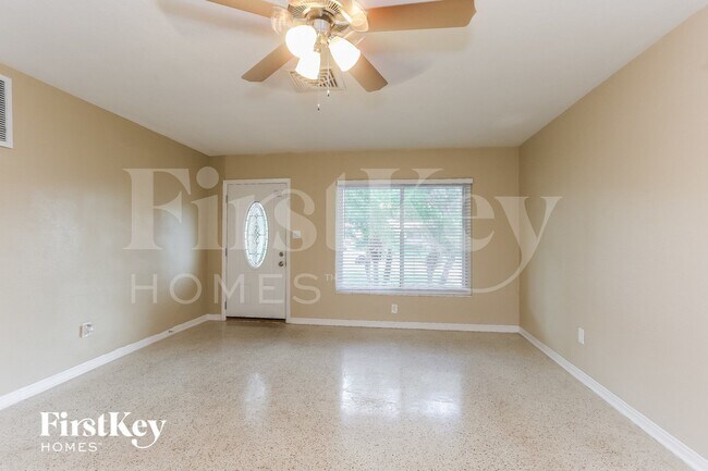 Foto del edificio - 5425 13th Ave N