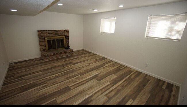 Foto del edificio - 6252 S Ash Cir W