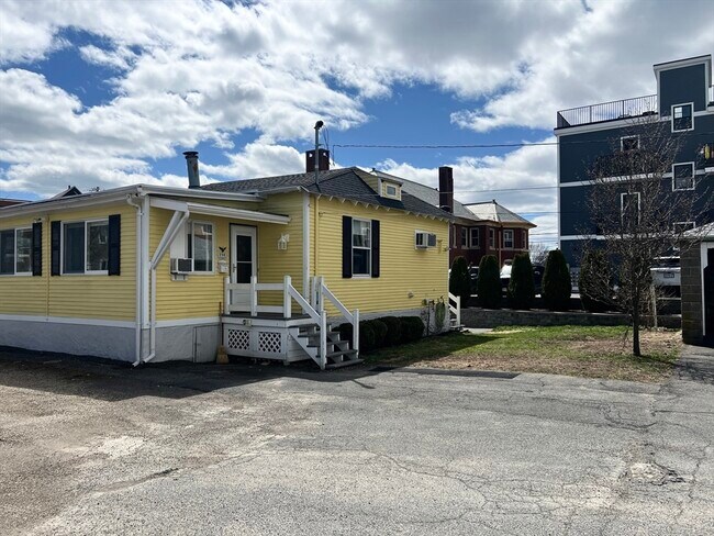 Building Photo - 29R Cutler 1