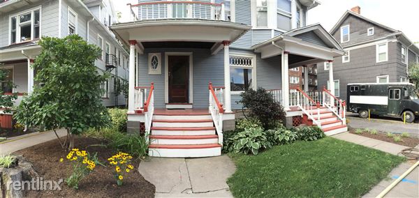 Building Photo - 23 Buena Pl