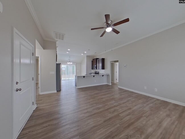 Foto del edificio - 333 Finch Ln