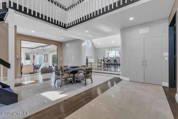 Building Photo - 3 Clover Hill Pl