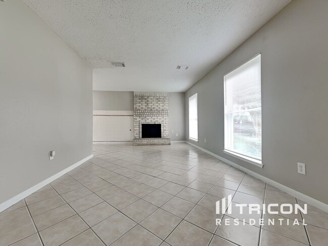 Building Photo - 7519 Lobera Dr