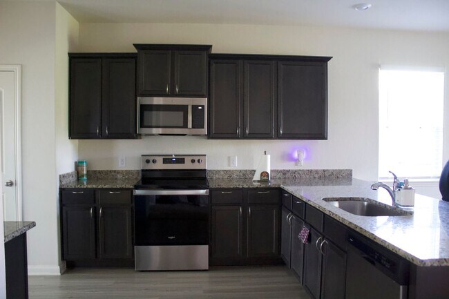 Foto del edificio - 10710 Spring Brook Pass Dr