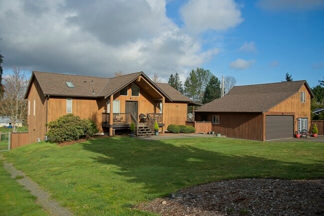 Foto del edificio - 11802 74th Ave E