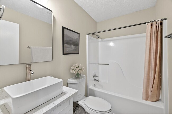 Building Photo - Bay Meadows Apts