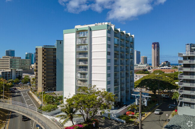 Foto del edificio - Lunalilo Tower