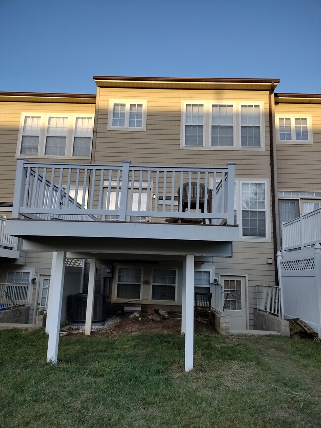 Building Photo - 9407 Prospect Hill Pl