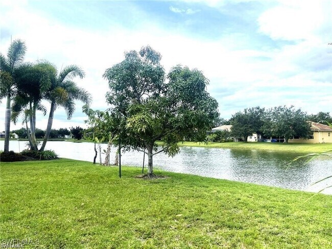 Foto del edificio - 3494 Ocean Bluff Ct