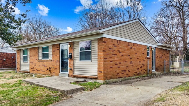 Photo - 11712 Wiltonwood Ct House