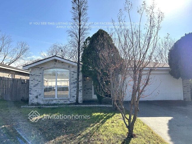 Building Photo - 214 Arabian Ln