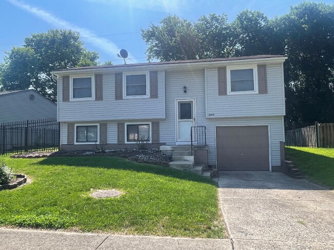 Foto del edificio - 3822 Cass Creek Ct