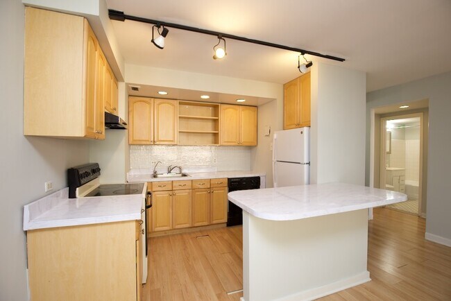 Foto del edificio - 428 W Wellington Ave