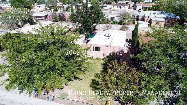 Building Photo - Captivating 3 Bedroom, 1.5 Bath In The NE!