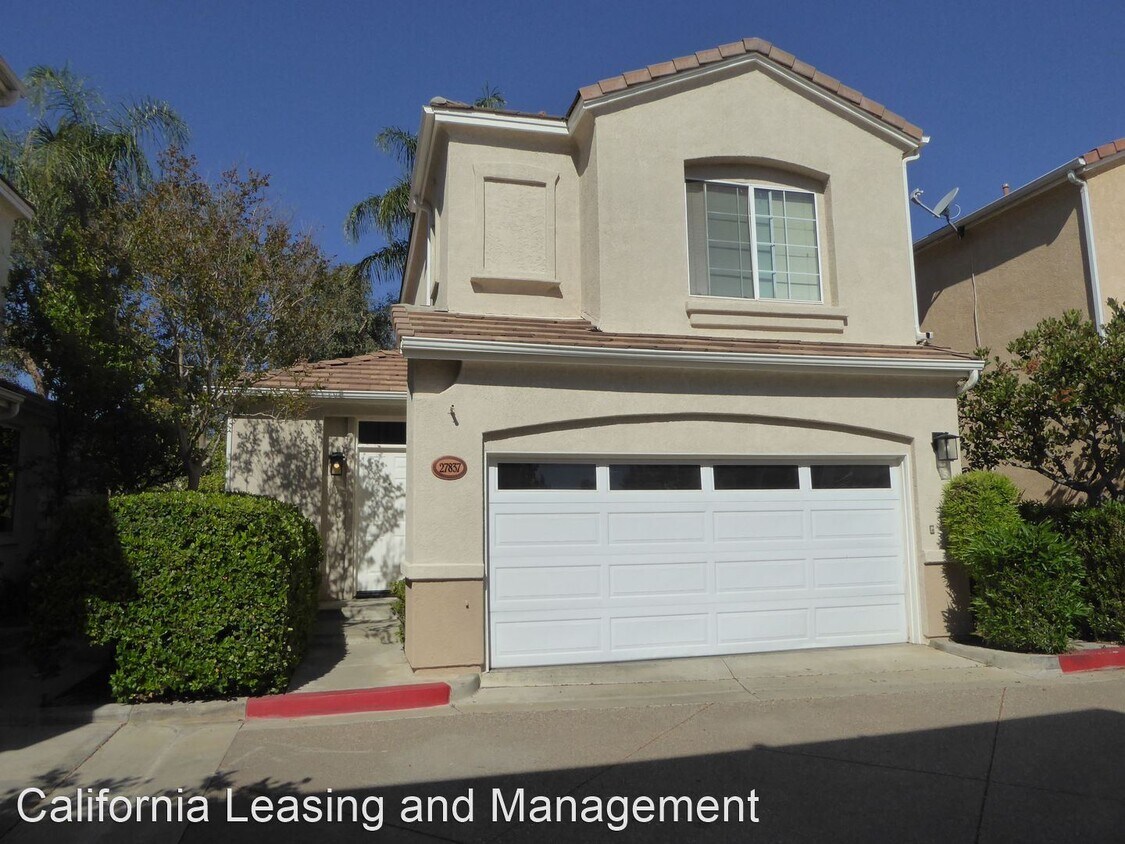Primary Photo - 27837 Skycrest Cir Dr