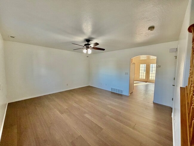 Building Photo - 88 Hampton Pl