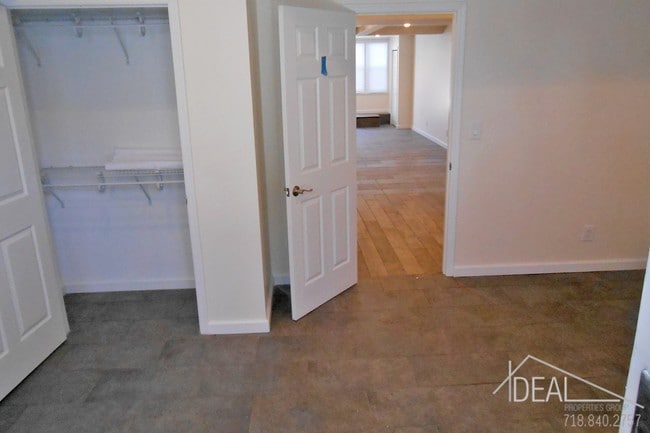 Building Photo - 642 4th Avenue #1R