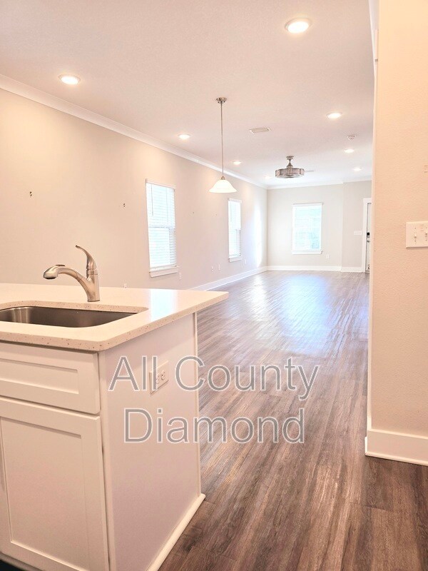 Foto del edificio - 176 N Sand Palm Rd