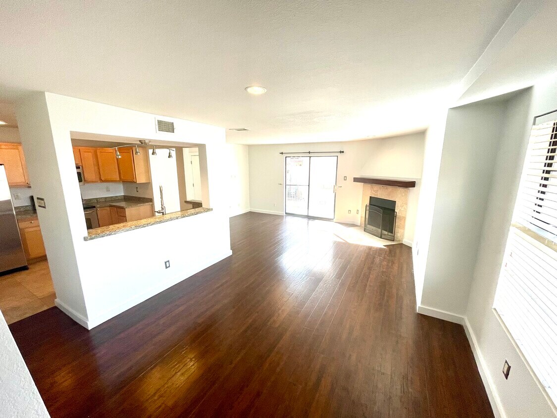 Foto principal - 4777 Cedar Springs Rd