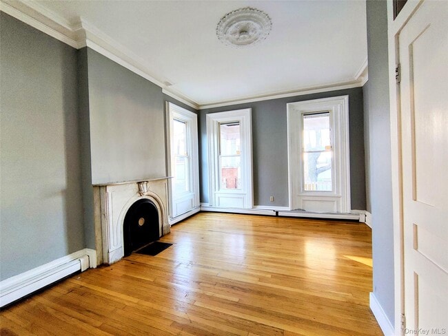 Building Photo - 20 Noxon St