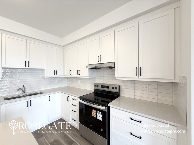 Building Photo - Spacious 3-Bedroom Detached Home with Garage & Parking in Brampton