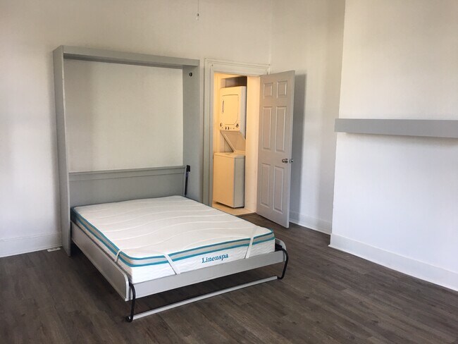Murphy bed down. - 814 E High St