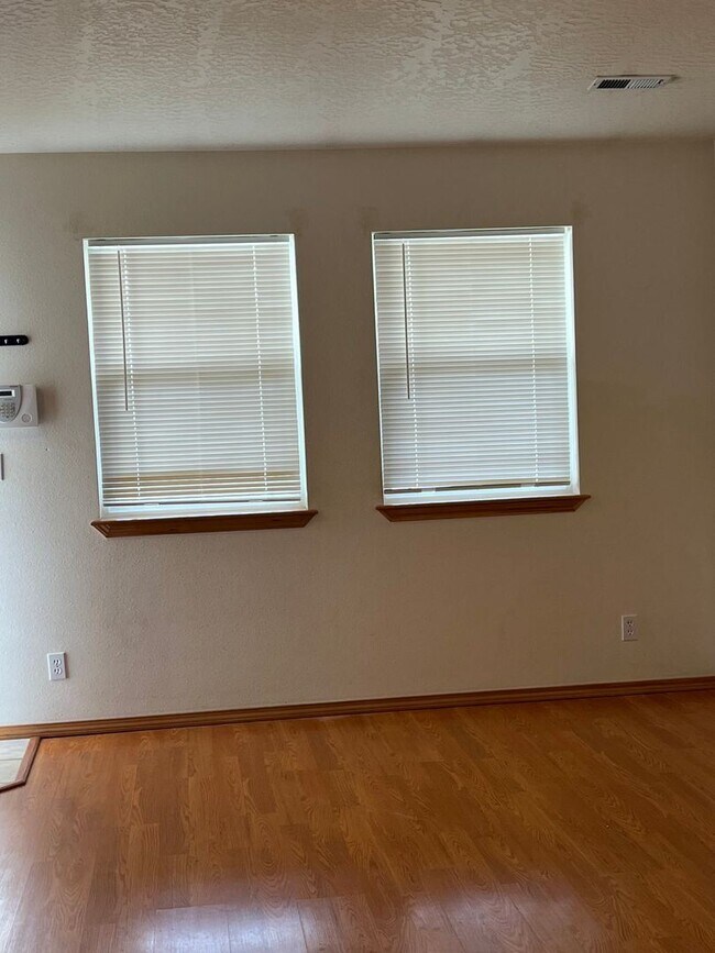 Foto del edificio - 2 br, 2 bath House - 3215 N 10th Street