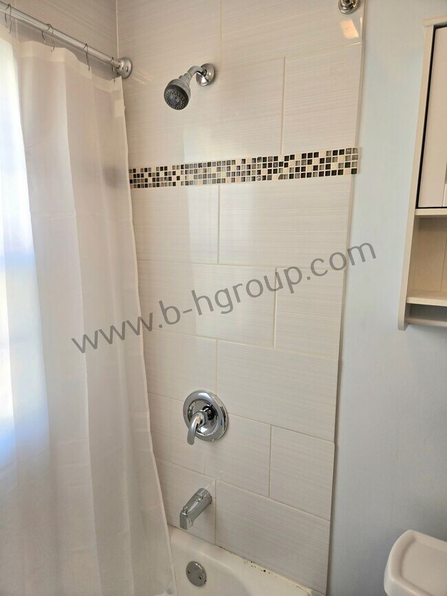 Foto del edificio - 4529 18th Ave