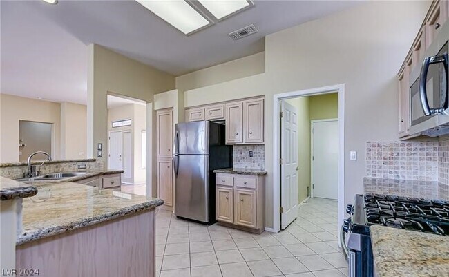 Foto del edificio - 10528 Back Plains Dr