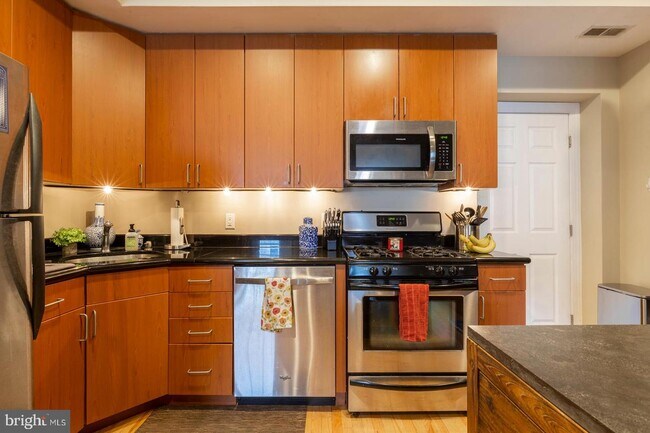Foto del edificio - 751 S 19th St