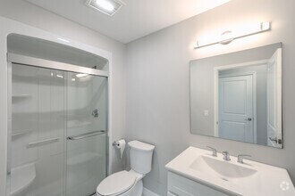 1BR, 1BA - 640SF - Bathroom - The Bradford